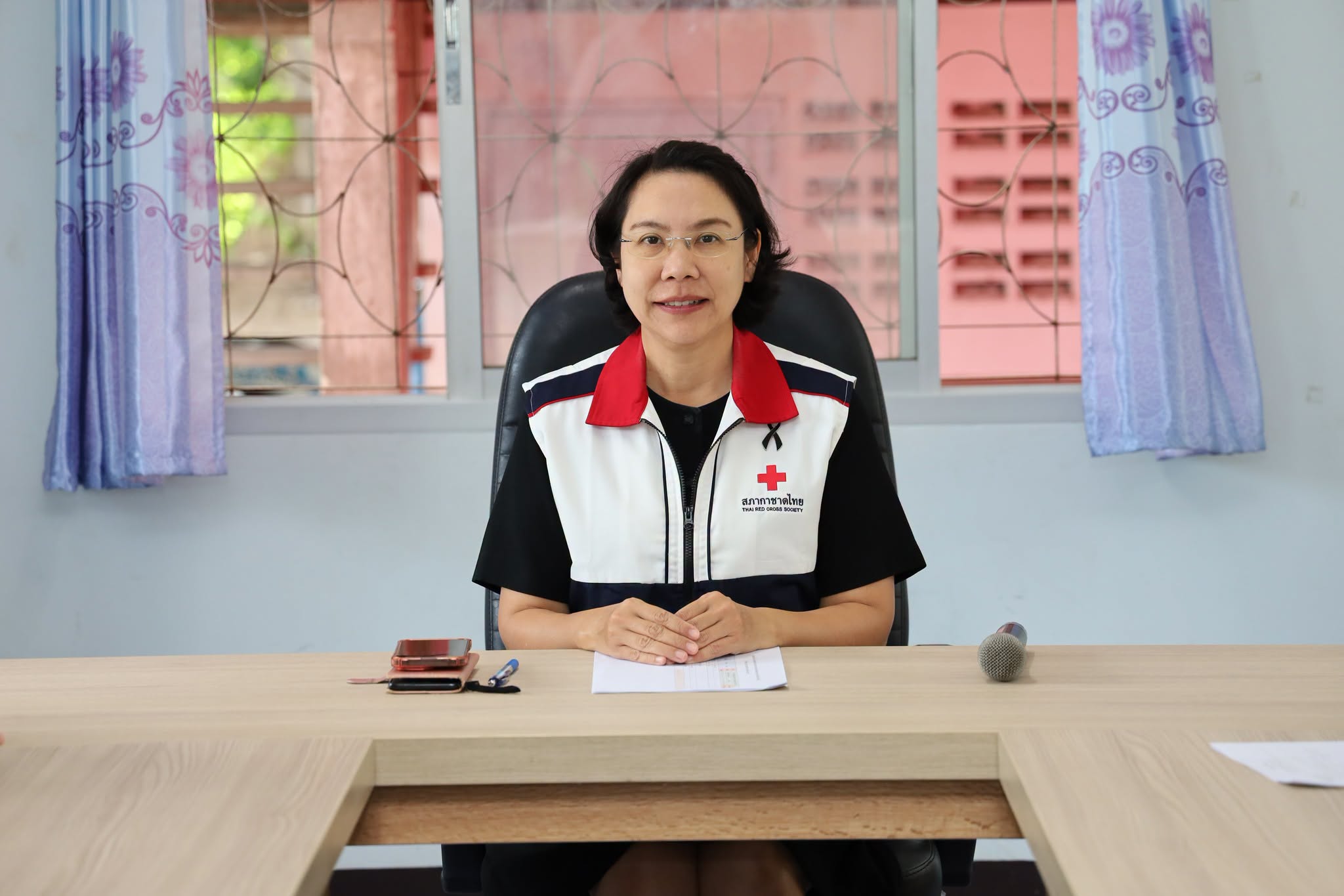 ผู้ว่าฯ กาญจน์ ลงพื้นที่ตรวจเยี่ยมโครงการส่งเสริมการอ่าน-เขียนภาษาไทย สนองพระราชดำริฯ ณ โรงเรียนวัดบ้านยาง
