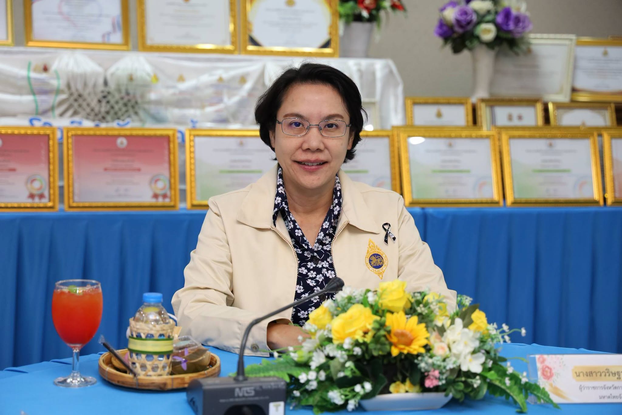 ผู้ว่าราชการจังหวัดกาญจนบุรี ลงพื้นที่ตรวจเยี่ยมและให้กำลังใจเยาวชนที่คัดเลือกใหม่ ปีการศึกษา 2569 ทุนพระราชทาน ในโครงการสืบสานพระราชปณิธานแก่ราษฎรในพื้นที่จังหวัดกาญจนบุรี ของ มูลนิธิร่วมจิตต์น้อมเกล้าฯ เพื่อเยาวชน ในพื้นที่อำเภอท่ามะกา